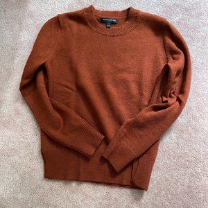 BANANA REPUBLIC CREW WOOL SWEATER SIZE SMALL RUST COLOR